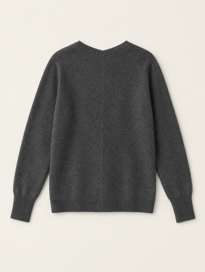 Cashmere pullover detail 22