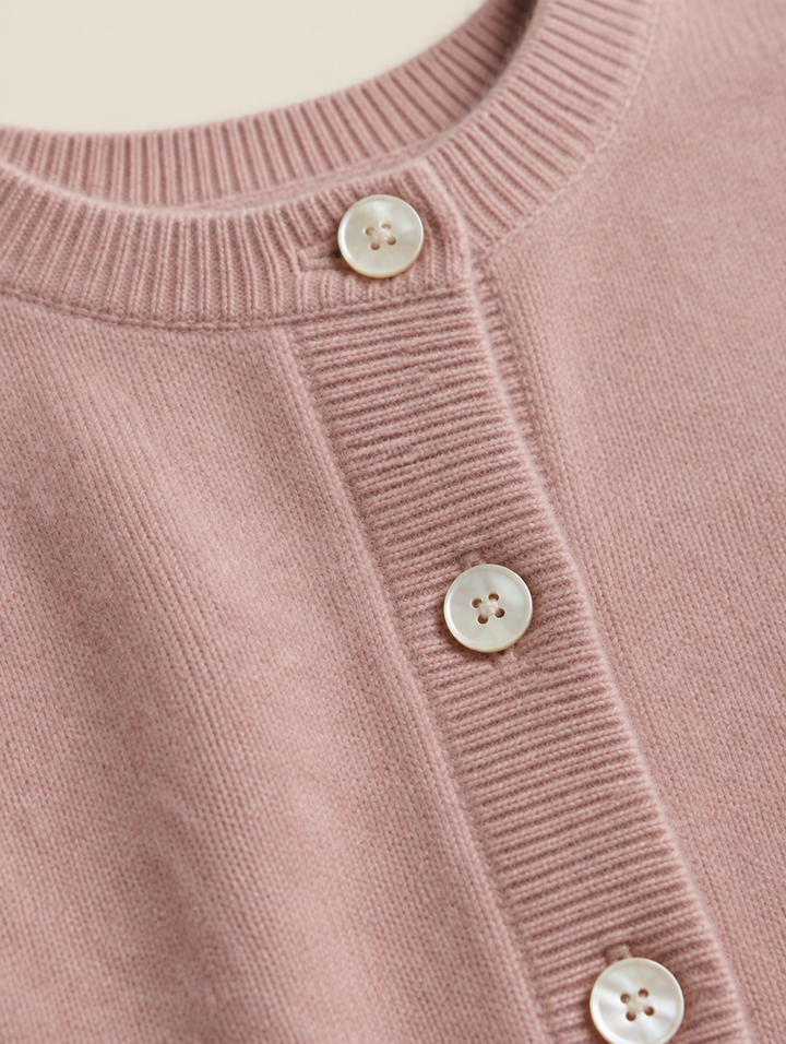 Cashmere pullover detail 41